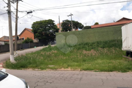 Terreno à venda no Centro, Vinhedo, SP