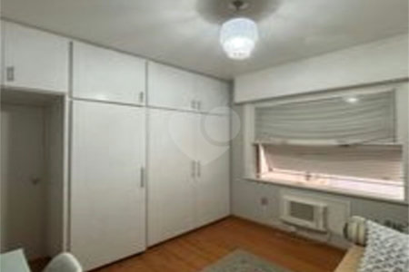 Apartamento à venda com 3 quartos, sendo 1 suíte, em Lagoa, Rio de Janeiro, RJ
