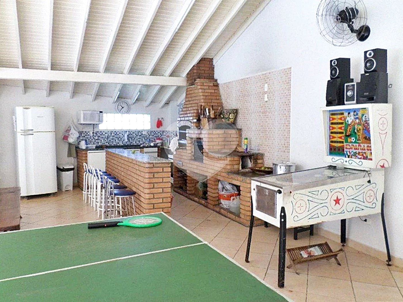 Casa à venda com 6 quartos, sendo 5 suítes,  no condomínio Conjunto Residencial Itaguaçu, São Paulo - SP