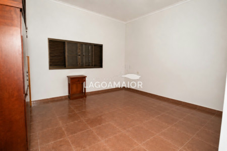 Casa para alugar com 3 quartos, sendo 2 suítes, em Jardim Alvorada, Três Lagoas, MS