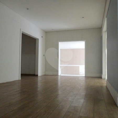 Excelente Casa Térrea Comercial em Região Nobre !!!