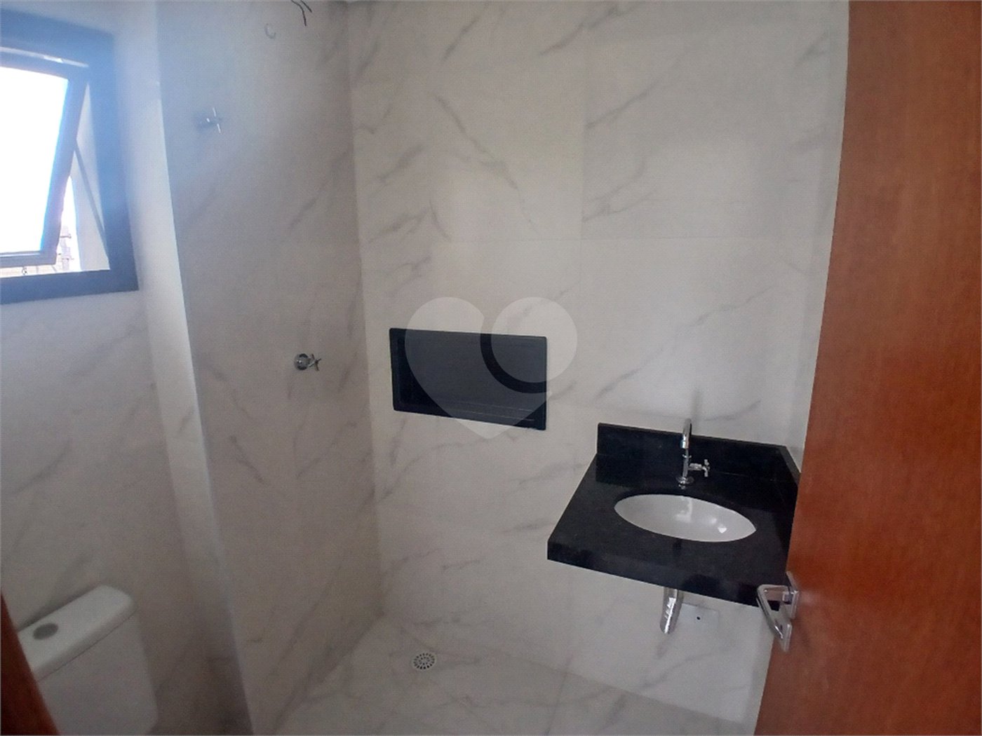 Casa à venda com 1 quarto no condomínio Sintra, São Paulo - SP