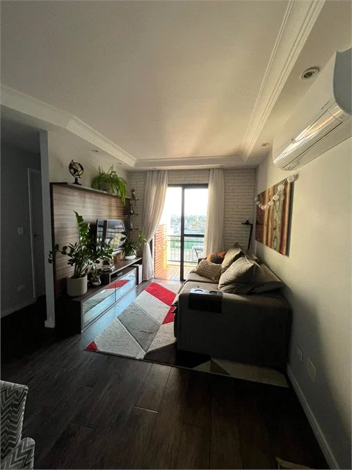 Apartamento à venda com 3 quartos, sendo 1 suíte, em Vila Hamburguesa, São Paulo, SP