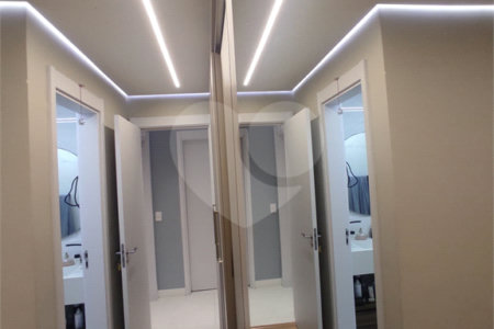 Apartamento à venda com 3 quartos, sendo 2 suítes, em Barra Funda, São Paulo, SP