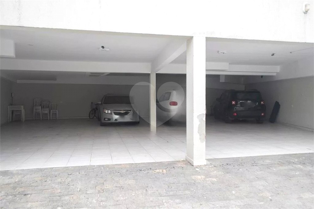 Casa à venda com 3 suítes em Chora Menino, São Paulo, SP