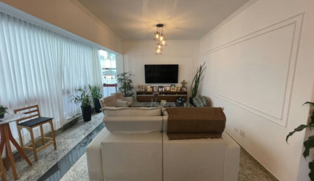 Apartamento 3 dormitórios com 2 suítes, 2 vagas demarcadas, no Embaré, Santos