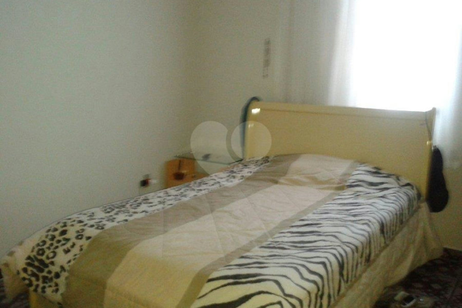 Casa à venda com 5 quartos, sendo 1 suíte, em Vila Nova Cachoeirinha, São Paulo, SP