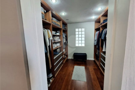 Casa à venda com 3 suítes no condomínio Vinhas da Vista Alegre Sede, Vinhedo - SP
