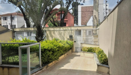 Casa à venda com 4 quartos, sendo 2 suítes,  no condomínio Miro Carvalho - Pitinga, São Paulo - SP