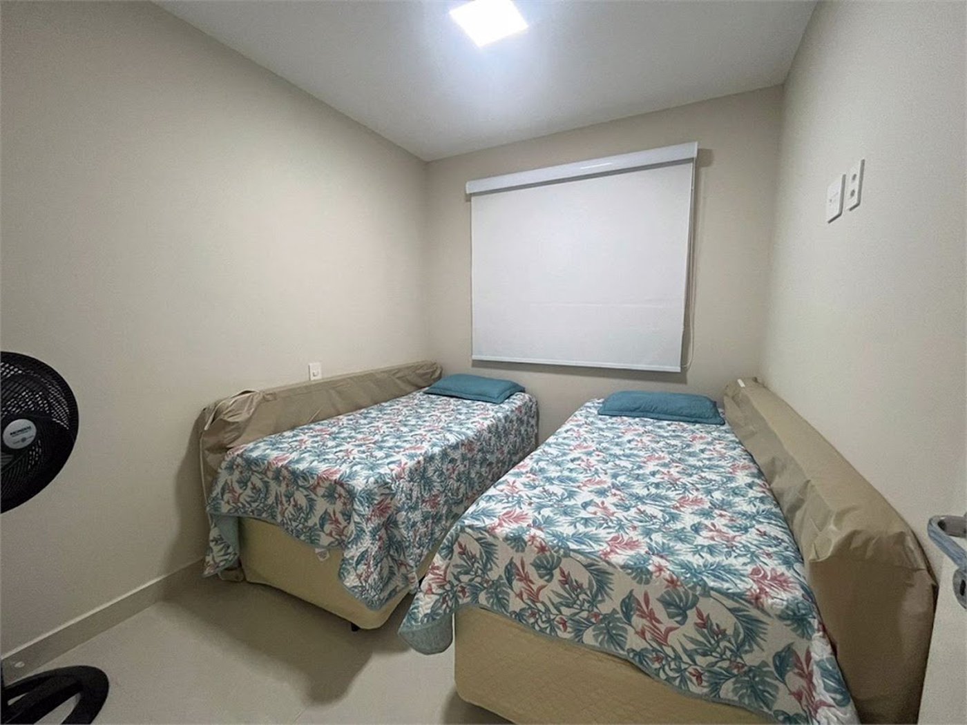 Apartamento Residencial à venda, Loteamento João Batista Julião, Guarujá - AP0662.