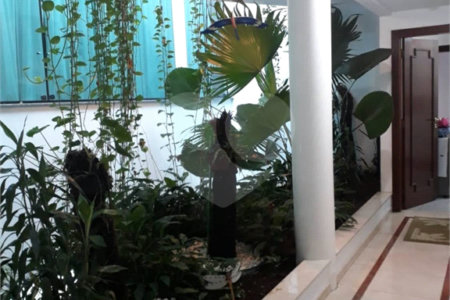 Casa à venda com 5 suítes em Jardim Franca, São Paulo, SP