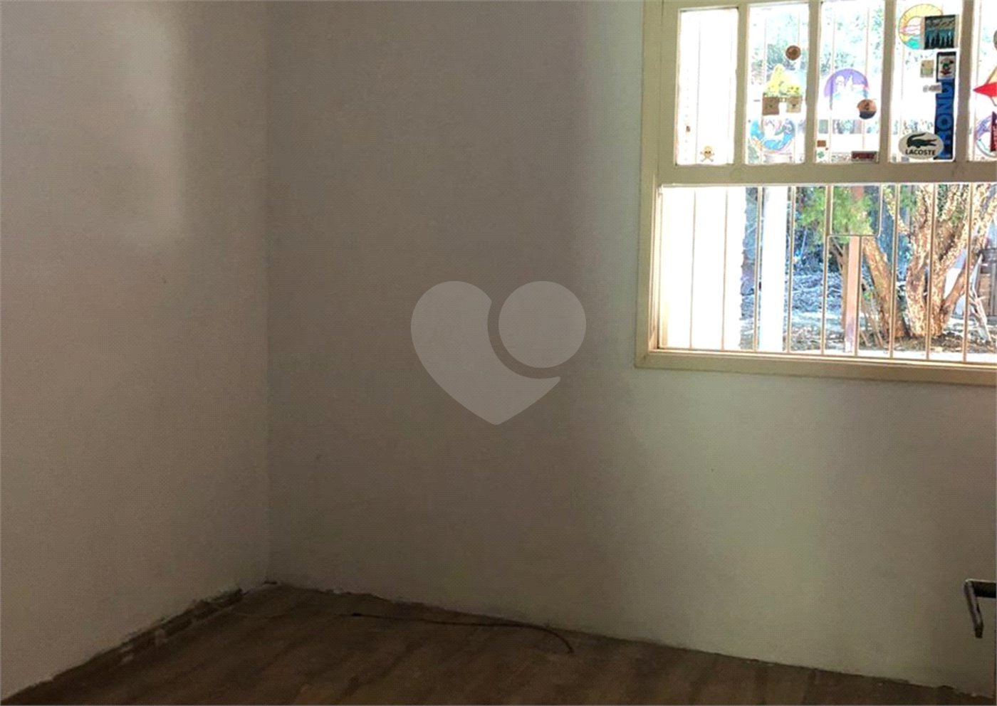 Casa à venda com 5 quartos, sendo 3 suítes, em Serra da Cantareira, Mairiporã, SP