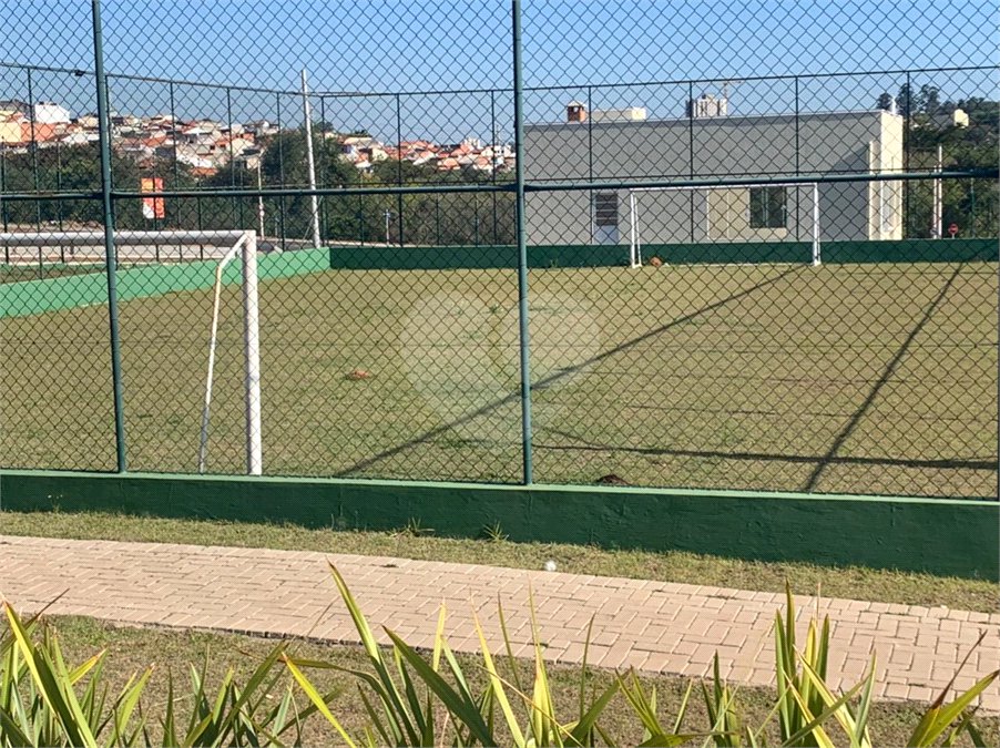 Casa à venda com 3 quartos, sendo 1 suíte, no condomínio Horto Florestal Villagio, Sorocaba - SP