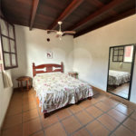 Casa em condomínio à venda com 2 quartos, sendo 1 suíte, em Ogiva, Cabo Frio, RJ