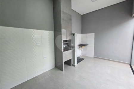 Casa à venda com 3 quartos, sendo 1 suíte, em Residencial Villaggio Di Capri, Itapetininga, SP