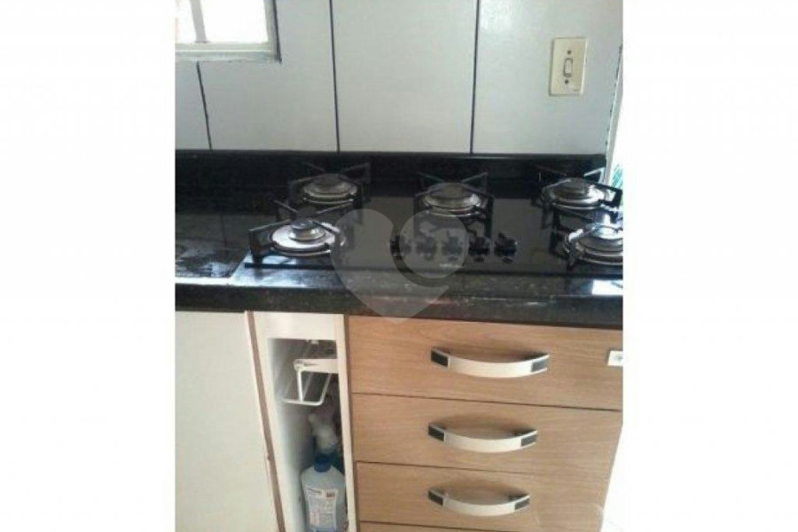 Sobrado à venda com 2 quartos em Jardim Alto Alegre, São José do Rio Preto, SP