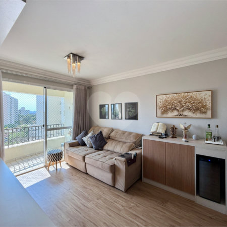 Apartamento à venda com 3 quartos, sendo 1 suíte, em Jardim Marajoara, São Paulo, SP