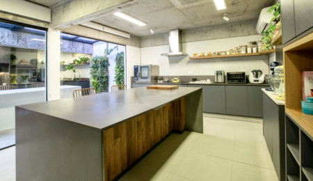 Casa à venda com 3 quartos, sendo 1 suíte,  em Brooklin, São Paulo, SP