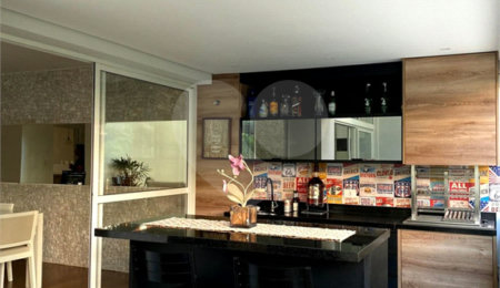 Apartamento à venda com 4 suítes em Vila Suzana, São Paulo, SP