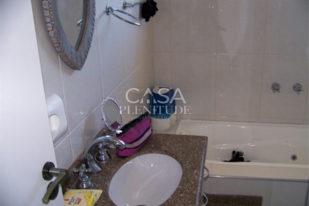 Casa em condomínio à venda com 3 quartos, sendo 1 suíte, em Aparecidinha, Sorocaba, SP