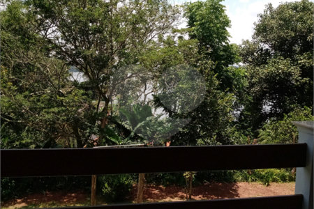 Casa de Vila à venda com 4 suítes em Guarapiranga, São Paulo, SP