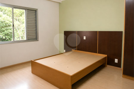 Casa à venda com 4 quartos, sendo 2 suítes,  em Jardim Bela Vista, Santo André, SP