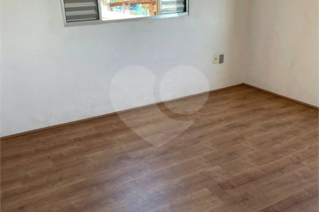Casa à venda com 4 quartos em Jardim Cruz Alta, Várzea Paulista, SP