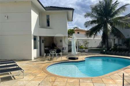 Casa em condomínio à venda com 5 quartos, sendo 2 suítes,  em Bosque de Geribá, Armação dos Búzios, RJ