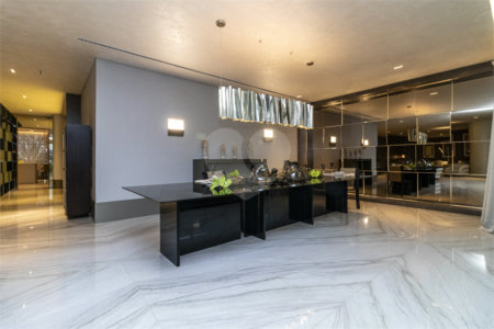 Apartamento à venda com 4 suítes em Jardim Guedala, São Paulo, SP