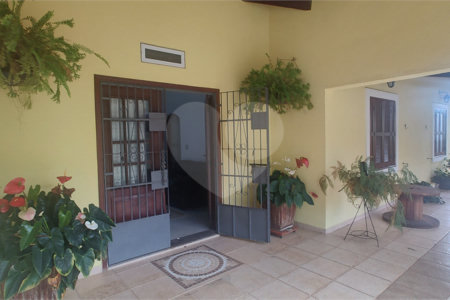 Chácara à venda com 3 quartos, sendo 1 suíte,  no Centro, Nazaré Paulista, SP