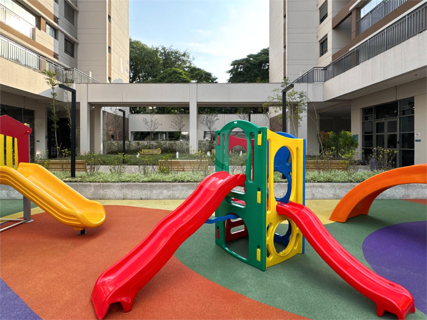 Apartamento à venda com 2 quartos, sendo 1 suíte,  em Jardim Prudência, São Paulo, SP