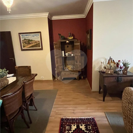 Apartamento à venda com 3 quartos, sendo 1 suíte, em Jardim Londrina, São Paulo, SP