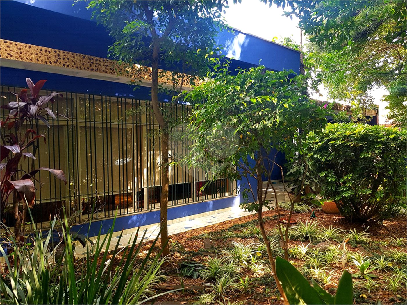 Casa à venda com 3 suítes em Lapa, São Paulo, SP