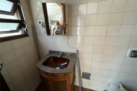 Sobrado à venda com 3 quartos, sendo 1 suíte, em Vila Paulicéia, São Paulo, SP