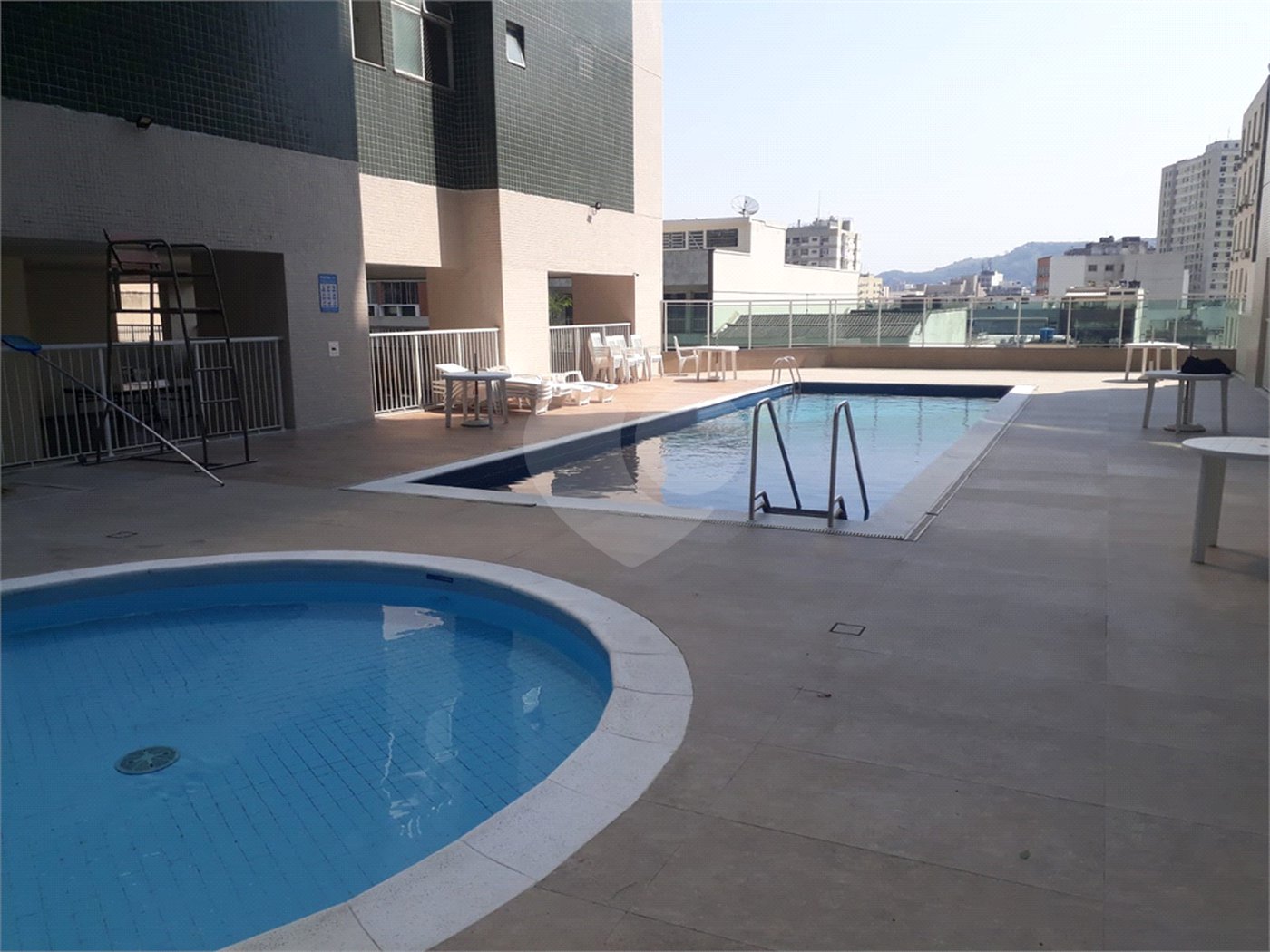Apartamento à venda com 4 quartos, sendo 1 suíte, em Tijuca, Rio de Janeiro, RJ