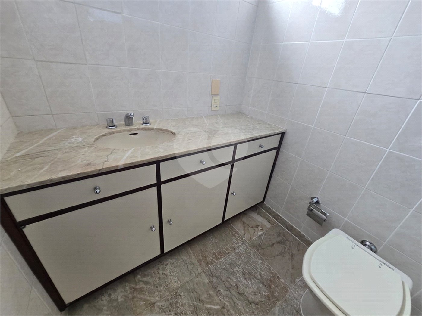 Cobertura à venda com 4 quartos, sendo 1 suíte,  em Tijuca, Rio de Janeiro, RJ
