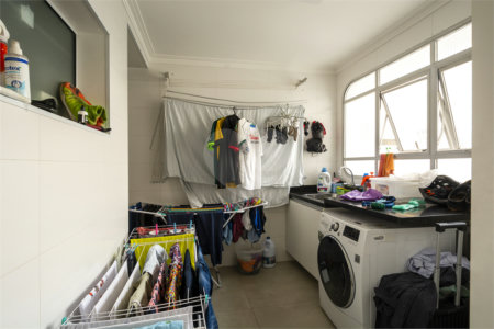 Apartamento à venda com 3 quartos, sendo 1 suíte,  em Jardim Marajoara, São Paulo, SP