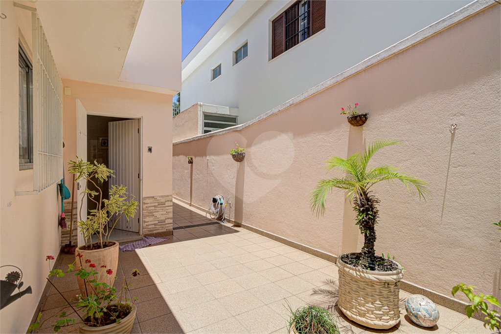 Sobrado à venda com 3 quartos, sendo 1 suíte,  em Jardim Umuarama, São Paulo, SP
