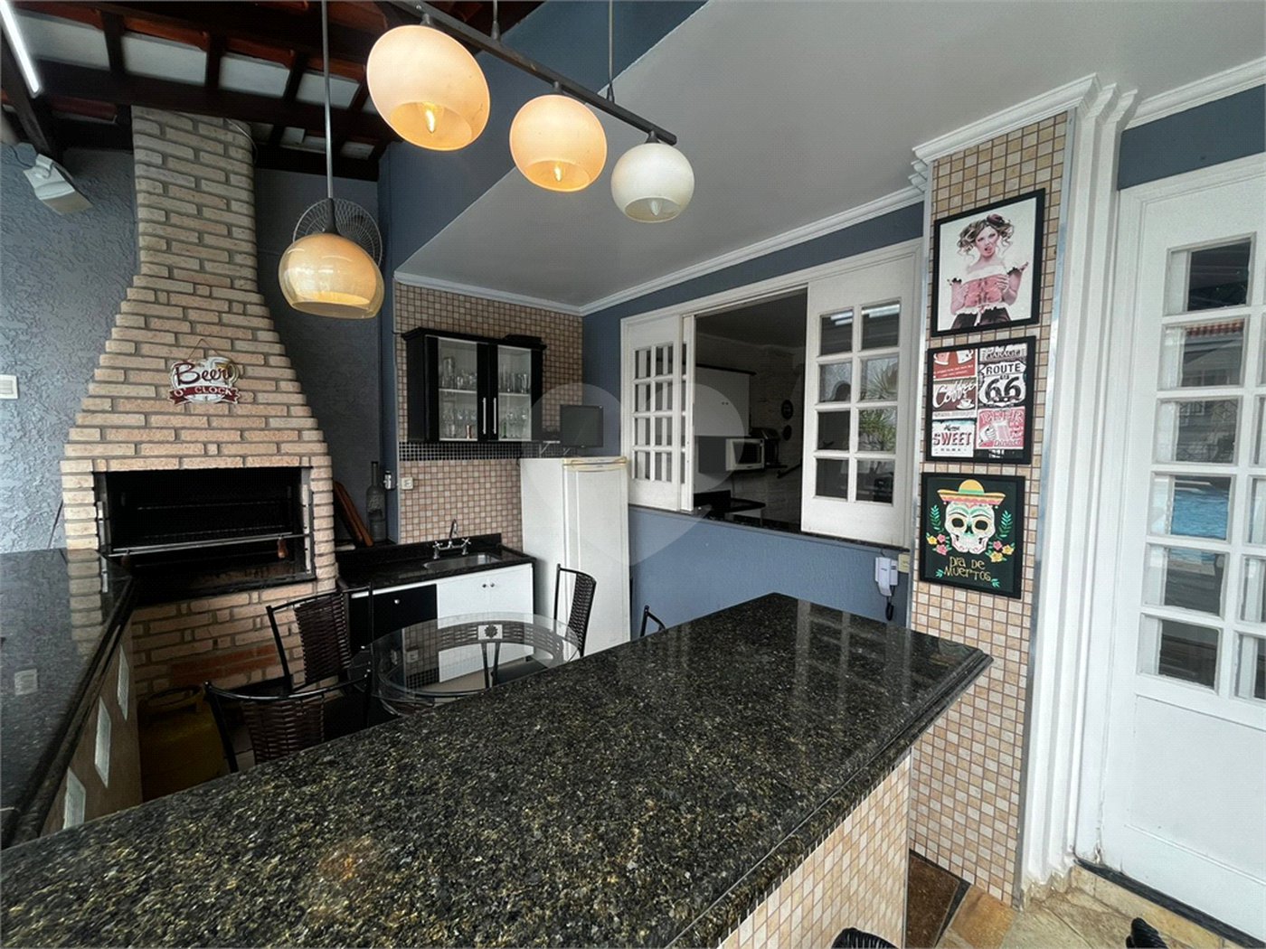 Casa à venda com 6 quartos, sendo 3 suítes, no Centro, Itapetininga, SP