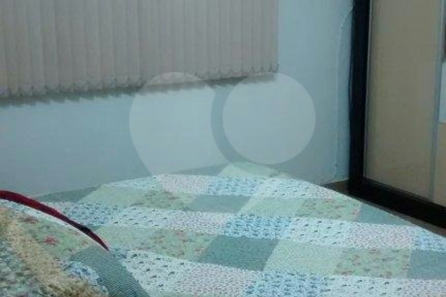Casa à venda com 3 quartos, sendo 1 suíte, no condomínio Travessa Soldado Oscar Ribeiro Sampaio,8, São Paulo - SP