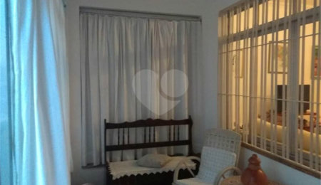 Sobrado à venda com 3 quartos em Santana, São Paulo, SP