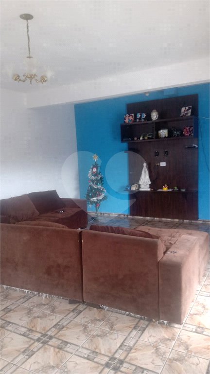 Casa à venda com 3 quartos, sendo 1 suíte,  em Jardim Jussara, Mogi das Cruzes, SP