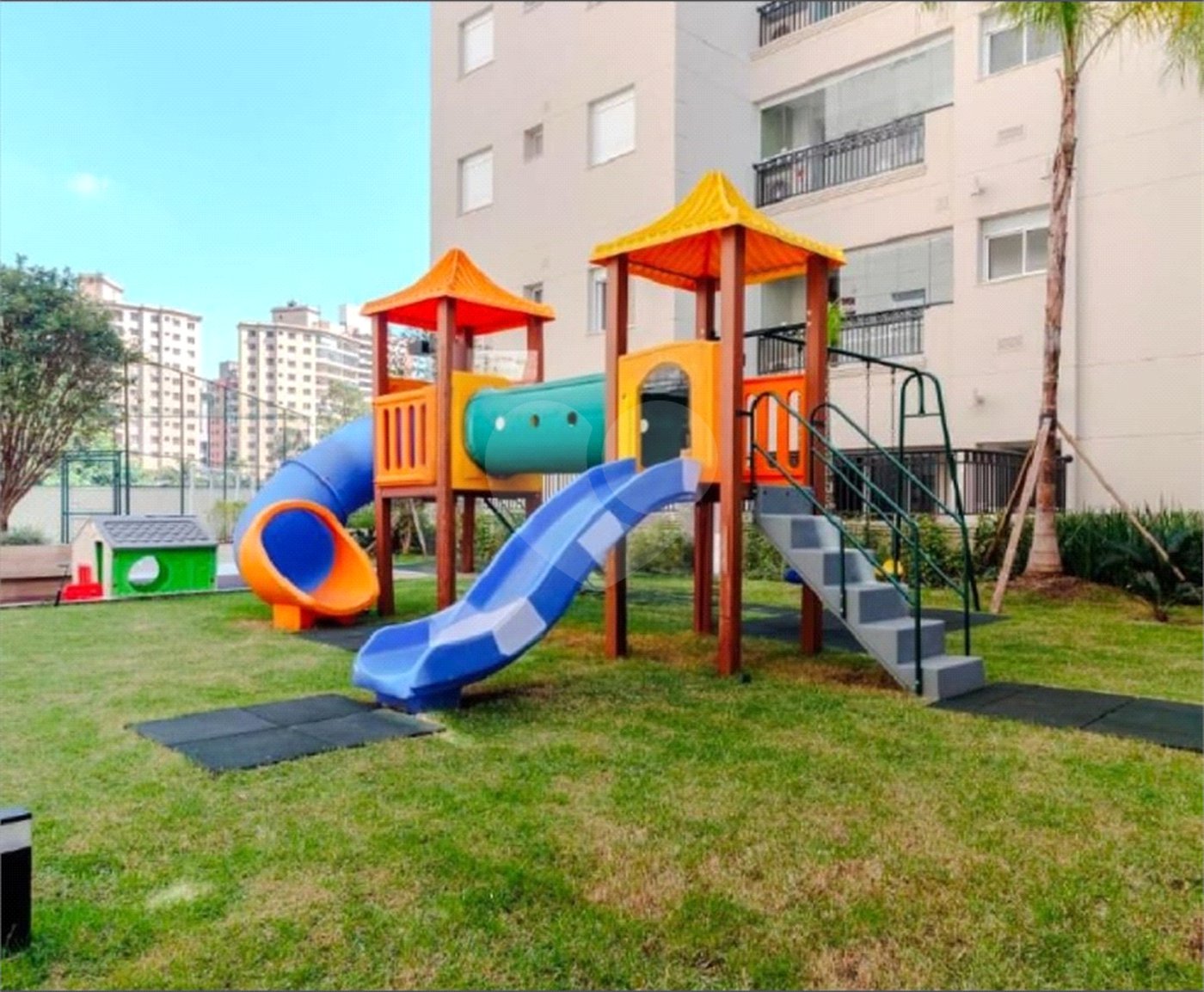 Apartamento à venda com 2 quartos, sendo 1 suíte, em Vila Suzana, São Paulo, SP