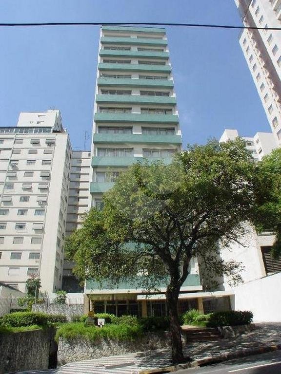 Apartamento à venda com 3 quartos, sendo 1 suíte, em Jardim Paulista, São Paulo, SP