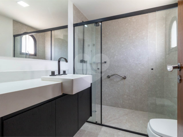 Apartamento à venda com 3 quartos, sendo 1 suíte,  em Brooklin, São Paulo, SP