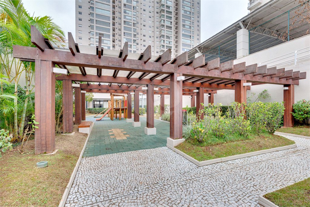Apartamento à venda com 4 quartos, sendo 2 suítes, em Santo Amaro, São Paulo, SP