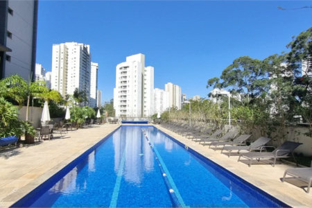 Apartamento à venda com 3 suítes em Jardim Londrina, São Paulo, SP