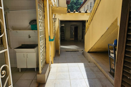 Casa à venda com 3 quartos, sendo 1 suíte, em Água Branca, São Paulo, SP