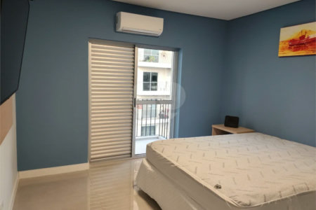 Belíssimo apartamento de 168,62m² no Belenzinho todo reformado com 3 dorm e 2 vagas .Aceita Permuta