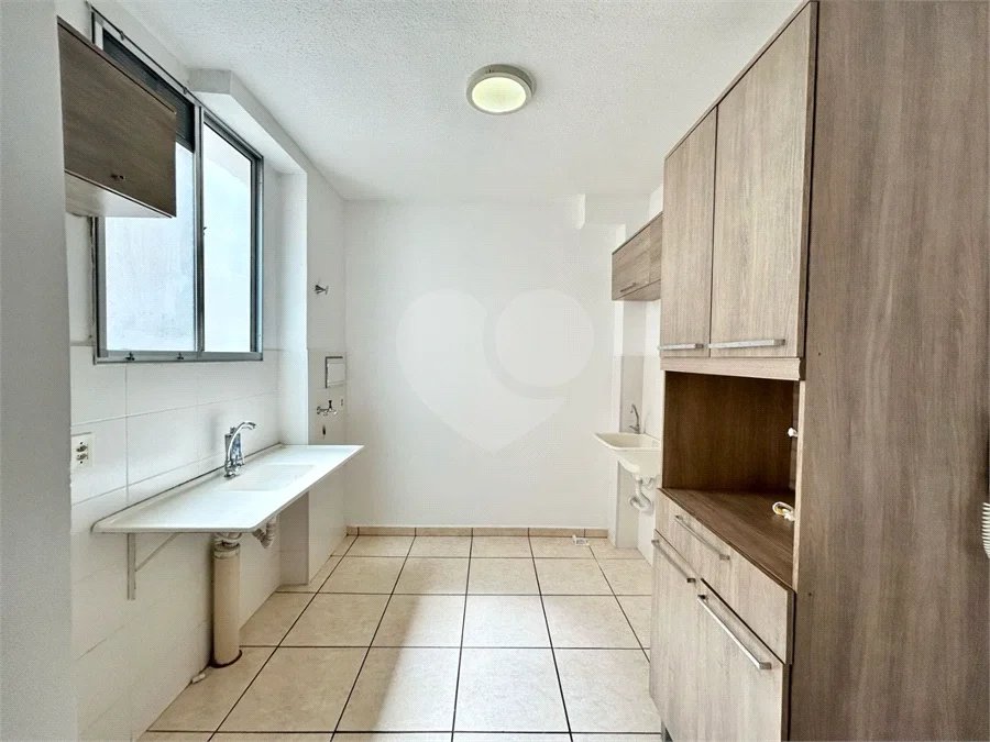 Apartamento para alugar com 2 quartos em Éden, Sorocaba, SP
